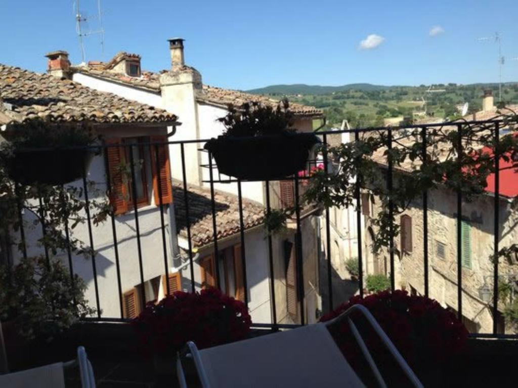 Locanda Spirito Divino Bevagna Bagian luar foto
