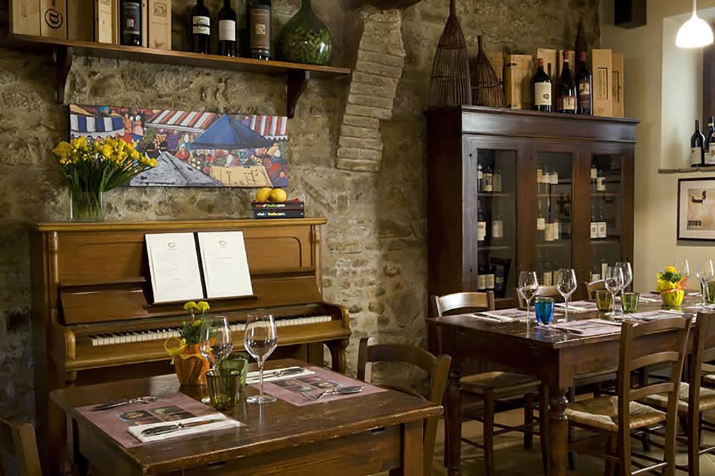 Locanda Spirito Divino Bevagna Bagian luar foto