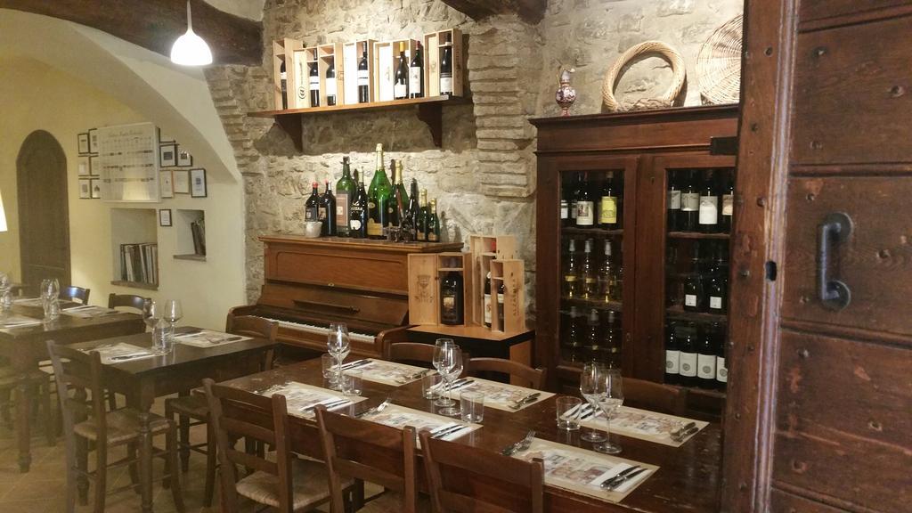 Locanda Spirito Divino Bevagna Bagian luar foto