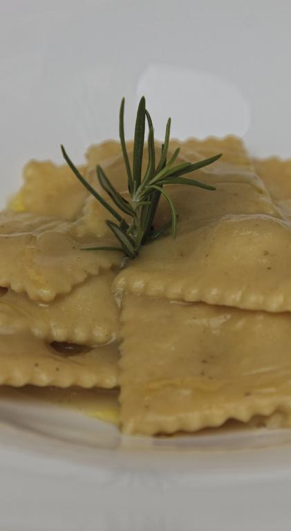 Locanda Spirito Divino Bevagna Bagian luar foto